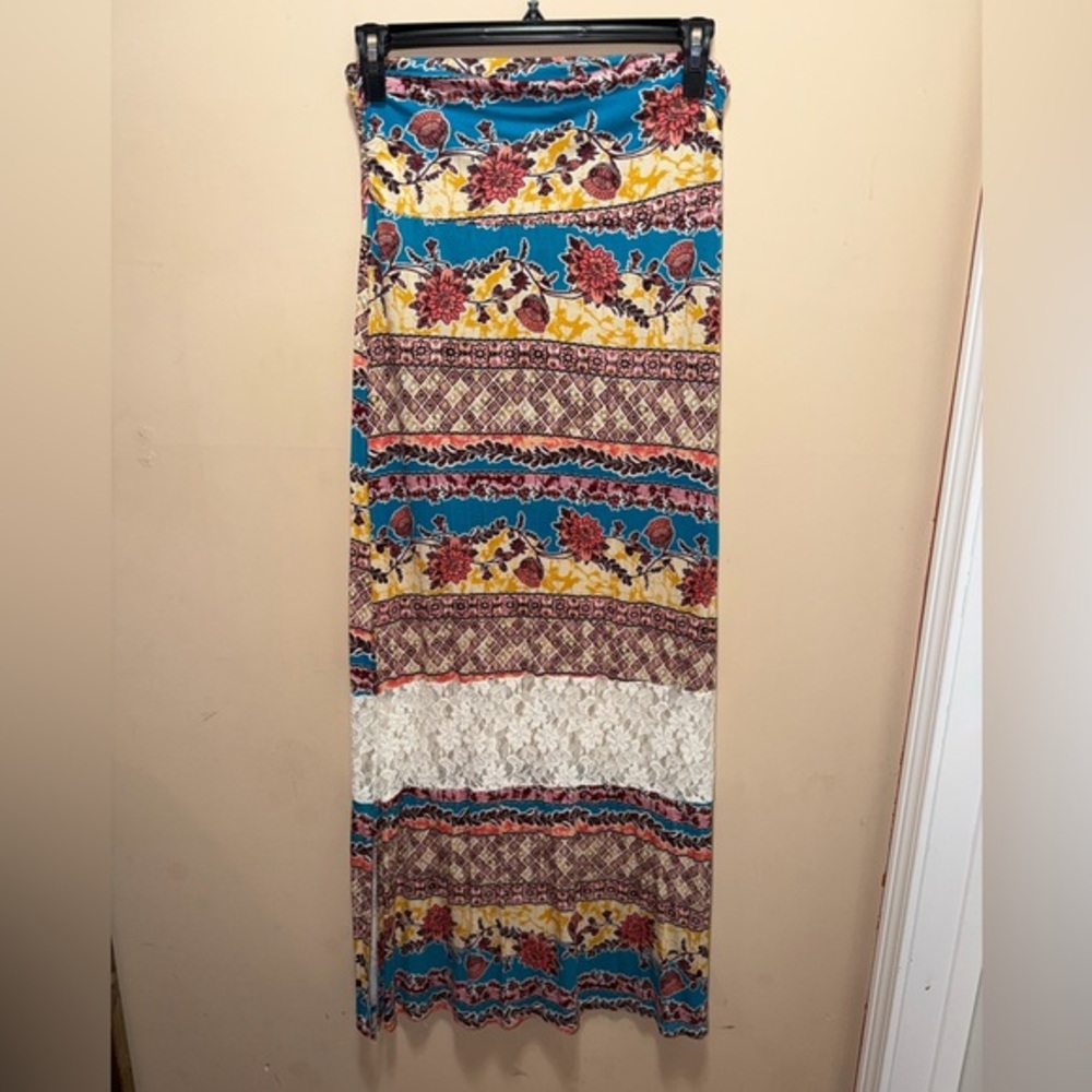 Vanity Multicolor Floral Maxi Skirt